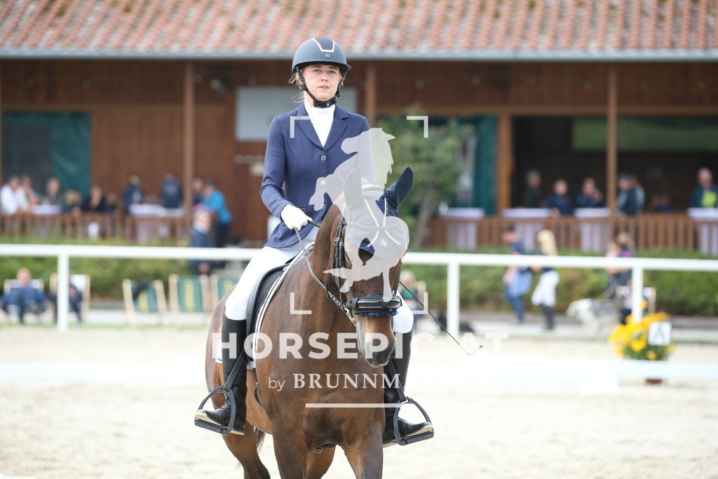 DL2Q4128 | Willkommen bei Brunnmayr - Design & Fotografie – Ihrem Spezialisten für Reitturniere und Pferdeveranstaltungen in Oberösterreich, Salzburg und Bayern! Seit über 17 Jahren sind wir leidenschaftlich dabei.