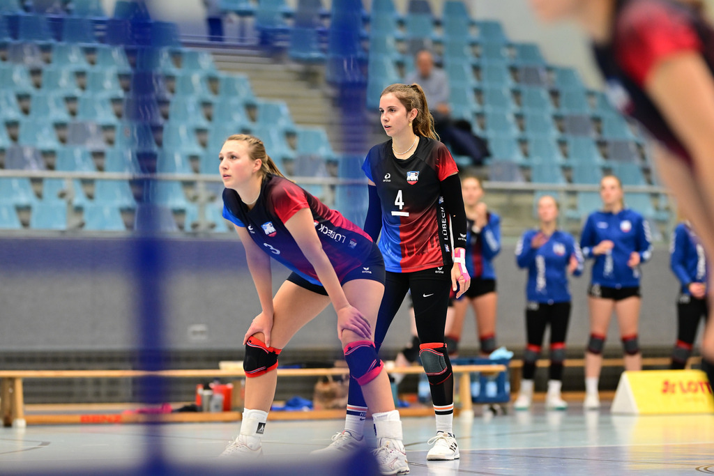Volleyball I Frauen I Saison 2024-2025 I Regionalliga Nord I VT Hamburg - VSG Lübeck | Der Sportfotograf. - Realisiert mit Pictrs.com