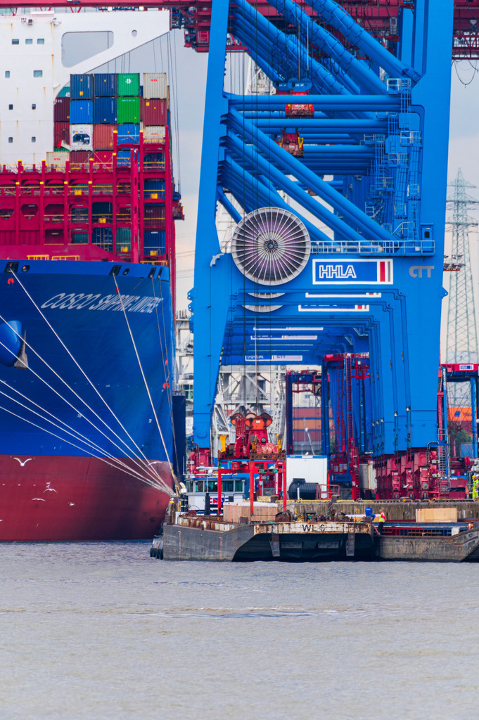 2023_07_18_HH-OEVELGOENNE_MCP0129 | Hochwertig gedruckte Fotografien für die Wand, als Kalender und zum Verschenken. Hamburg & Norddeutschland und überall wo ich mit der Kamera unterwegs war.