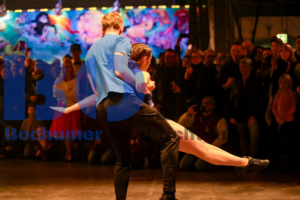 SES_BOCRNR20240223-39 | bond - Realisiert mit Pictrs.com