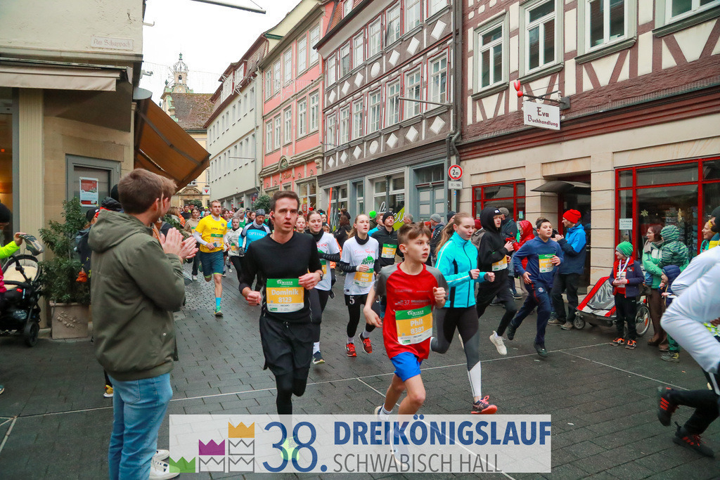 5km Roewisch Wohnbau Cup | 3 Koenigslauf 2024 5km Roewisch Wohnbau Cup - Realisiert mit Pictrs.com