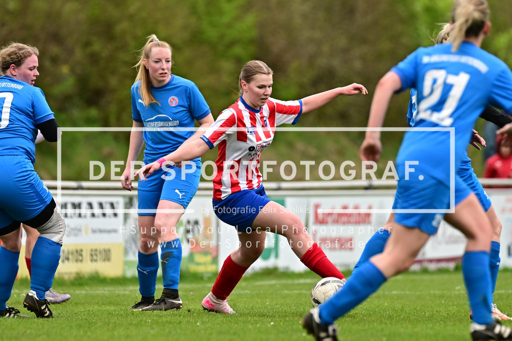 Fußball I Frauen I Saison 2025-2026 I Kreisliga I 13. Spieltag I FC Rosengarten - SV Ahlerstedt-Ottendorf IV I 168620 | Der Sportfotograf. - Realisiert mit Pictrs.com