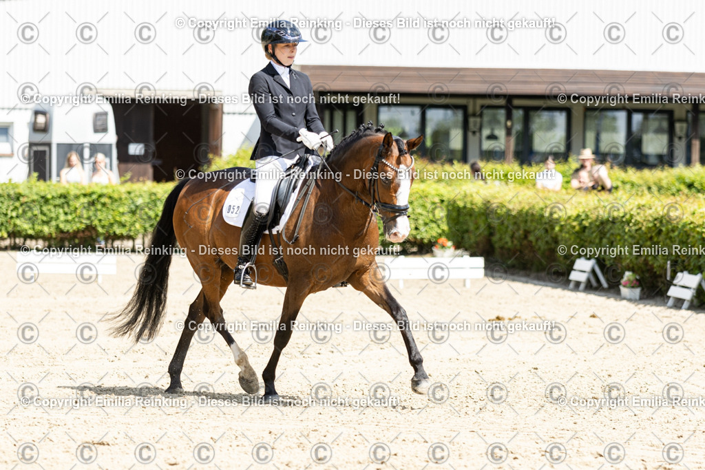 CL5A3673-2 | Emilia Reinking Fotografie - Realisiert mit Pictrs.com