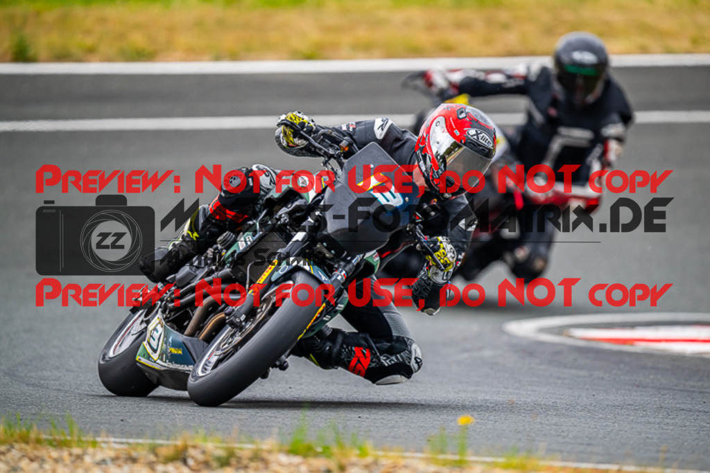 MaZZes_Fotomatrix_20230721_6007705_1663 | TWIN CUP