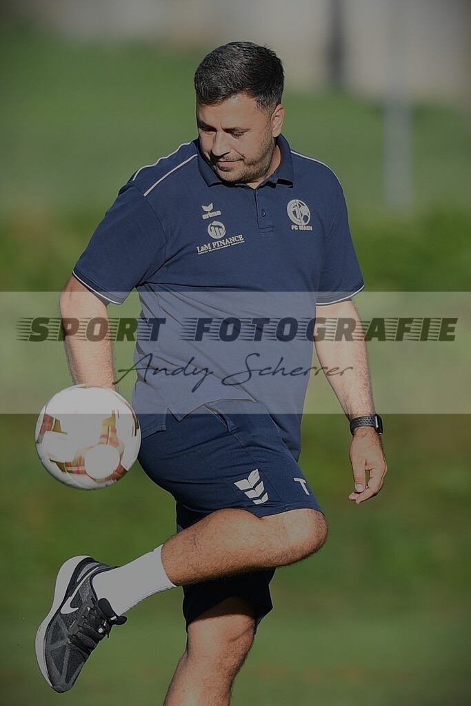 aD5S_8557 | Kaufen Sie Sportbilder im Onlineshop von Andy Scherrer Sportfotografie. Faszinierende Bilder von Sportevents aus der ganzen Schweiz. Fussball, Frauenfussball, Unihockey, Handball, Schwingen und weiteren Sportarten. - Realisiert mit Pictrs.com