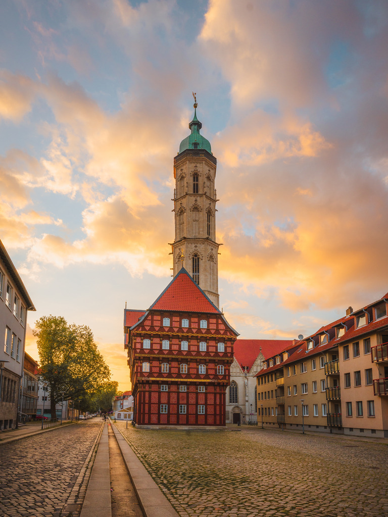 St. Andreas | Entdecke exklusive Fotokunst aus Braunschweig: Bildband, Leinwände, Postkarten, Kalender, digitale Downloads & Bildlizenzen. Jetzt im offiziellen Beautiful Braunschweig Shop! - Realisiert mit Pictrs.com