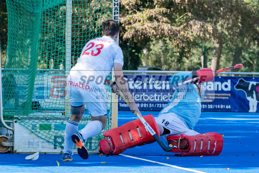 HK_20231001_104941 | 1.Bundesliga Herren Crefelder HTC - Harvestehuder THC am 1.10.2023 CHTC, Krefeld , Boomes Anton ( Crefelder HTC #23 ) , Brinckmann Anton ( Torwart Harvestehuder THC #18 )