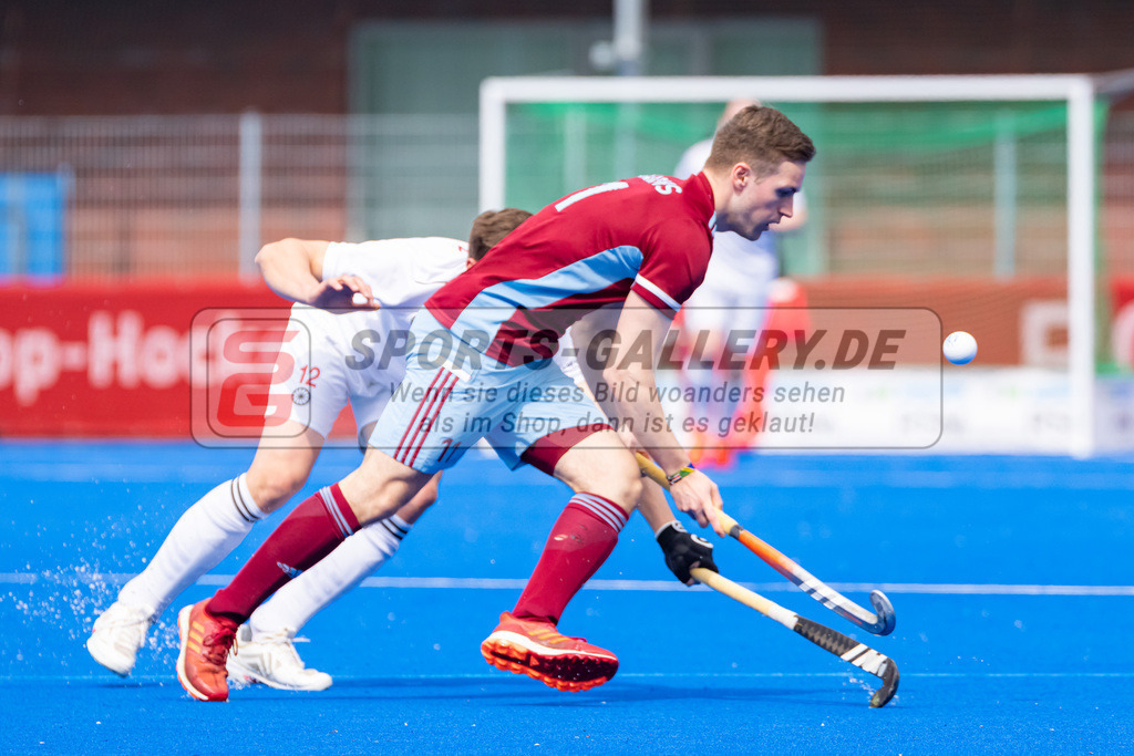 HK_20230415_106861 | 1. Bundesliga Herren Crefelder HTC - UHC Hamburg am 14.4.2023 Crefelder HTC, Krefeld , Harms Leopold ( UHC Hamburg #11 ) , Jansen Phillip ( Crefelder HTC #12 )
