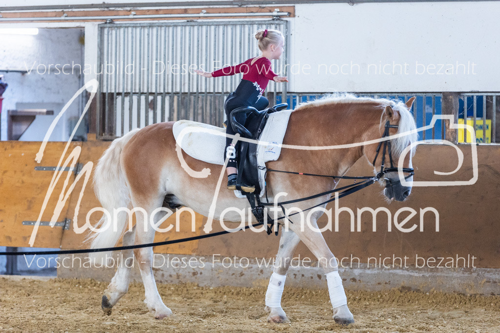 SS-Mini-109 | MomenTaufnahmen Pferdesportfotos