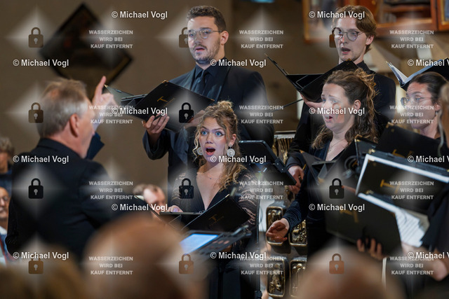 TAM25_K.07__Michael-Vogl_006_6384 | Tage Alter Musik Regensburg K.07 Nachtkonzert Dominikanerkirche St. Blasius Tenebrae Choir (Großbritannien) Palestrina 500 – a cappella Nigel Short Leitung Foto: Michael Vogl