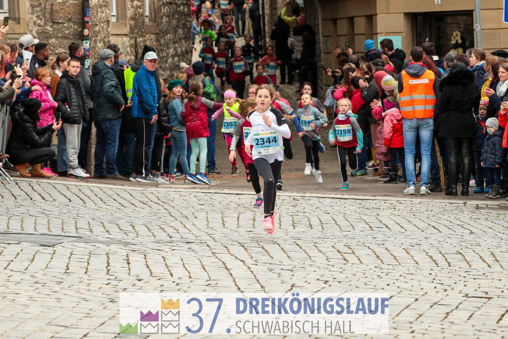 AOK JuniorCup 400m | 3Koenigslauf 2023 - Realisiert mit Pictrs.com