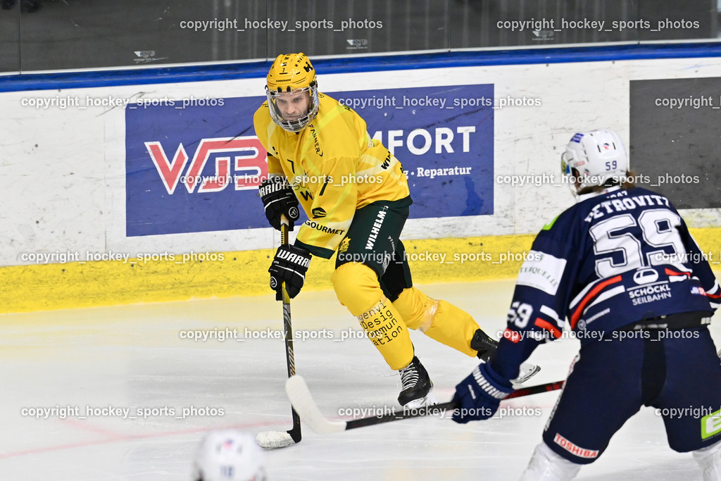 ATSE Graz vs. EHC Lustenau | #7 Hrdina Stefan EHC Lustenau, #59 Petrovitz Mario ATSE Graz, ATSE Graz vs. EHC Lustenau, ATSE Graz vs. EHC Lustenau am 14.02.2026 in Graz (Merkur Eishalle ), Austria, (Photo by Bernd Stefan)