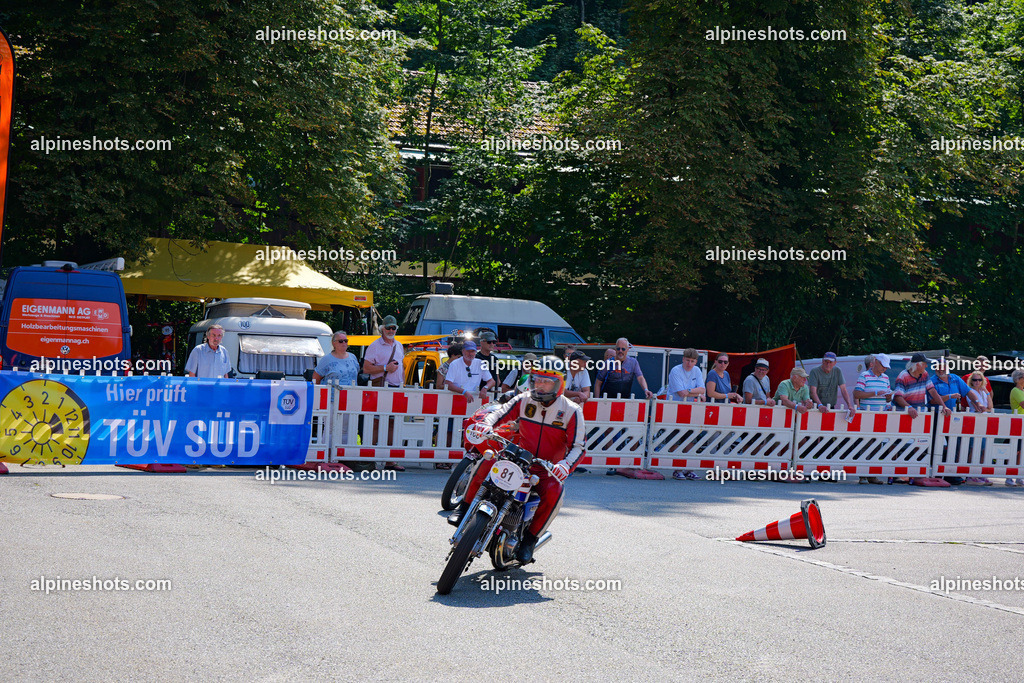 P1014829 | Erleben Sie atemberaubende, hochqualitative Fotos Ihrer Fahrt entlang der malerischen Alpenstraßen. Besuchen Sie alpineshots.com, um professionelle Aufnahmen Ihrer unvergesslichen Reise zu finden und zu kaufen - Realisiert mit Pictrs.com