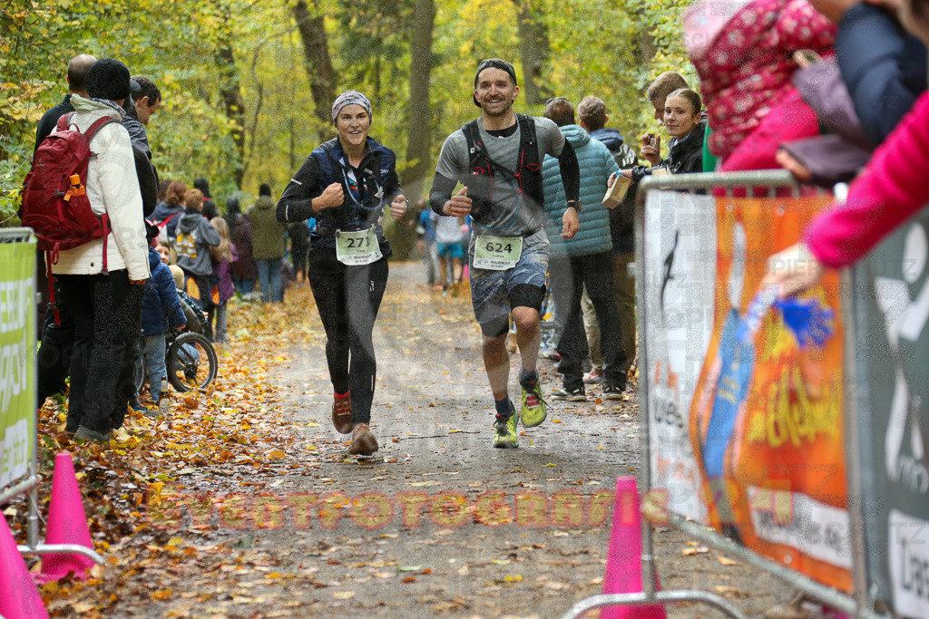 251026_1254_EX1_1858 | Sportfotografie im Rhein-Sieg Kreis, Köln, Bonn, NRW, Rheinland Pfalz, Hessen, etc. Unser Tätigkeitsfeld umfasst den Laufsport vom Volkslauf über den Marathon, Duathlon, Triathon bis zum Ultralauf wie Kölnpfad Ultra oder Schindertrail.
