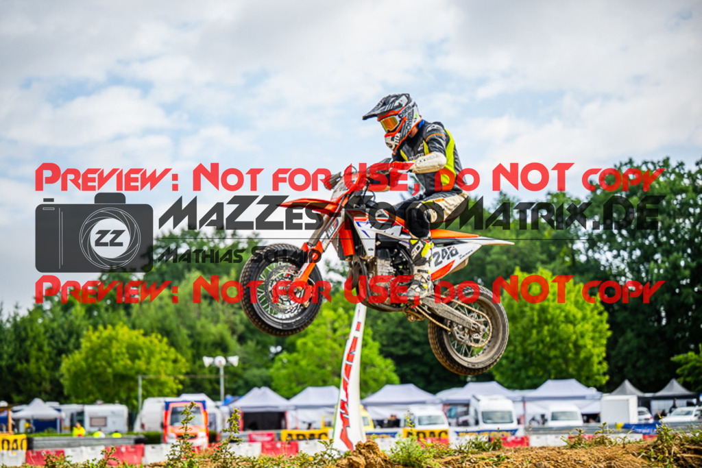 MaZZes_FotoMatrix_230702_0354 | S4