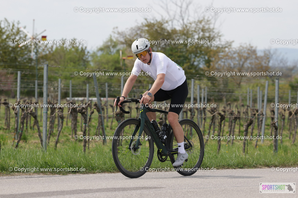 368A4835 | Neusiedlersee Radmarathon 2026@sportshot_your_pictrs #yourpictures#roadtowm2029 #nrm #neusiedlerseeradmarathon #neusiedlersee #neusiedlerseetourismus #burgenland #mörbisch #nrm26 #burgenlandtourismus #voglundco #poweredbyburgenlandtourismus #radsport #rad #marathon #ucigranfondo #visitburgenland #ucigranfondoworldseries