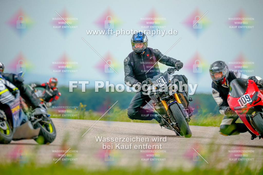 _MOT1995 | Hier findet Ihr Bilder von Touristenfahrten auf der Nürburgring Nordschleife oder von anderen Veranstaltungen die ich besucht habe. Viel Spass beim Durch Schauen 