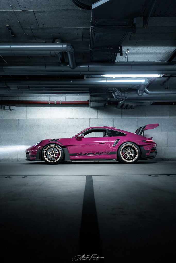 911 GT3 RS Sternrubin Neo | Entdecken Sie die faszinierende Welt von Alexander Tschuncky Arts: Kreative Fotografie, atemberaubende Automobilkunst und hochwertiger Bilderdruck. Lassen Sie sich inspirieren! - Realisiert mit Pictrs.com