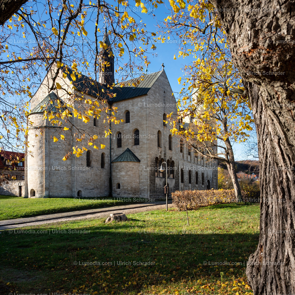 10049-13732 - Die Stiftskirche Sankt Cyriakus Gernrode | Stockfoto und Bilderpool mit Bildmaterial aus Deutschland, dem Harz, Halberstadt, Quedlinburg, Wernigerode und weltweit. Qualitativ hochwertige und professionelle Fotos anschauen und kaufen. - Realisiert mit Pictrs.com