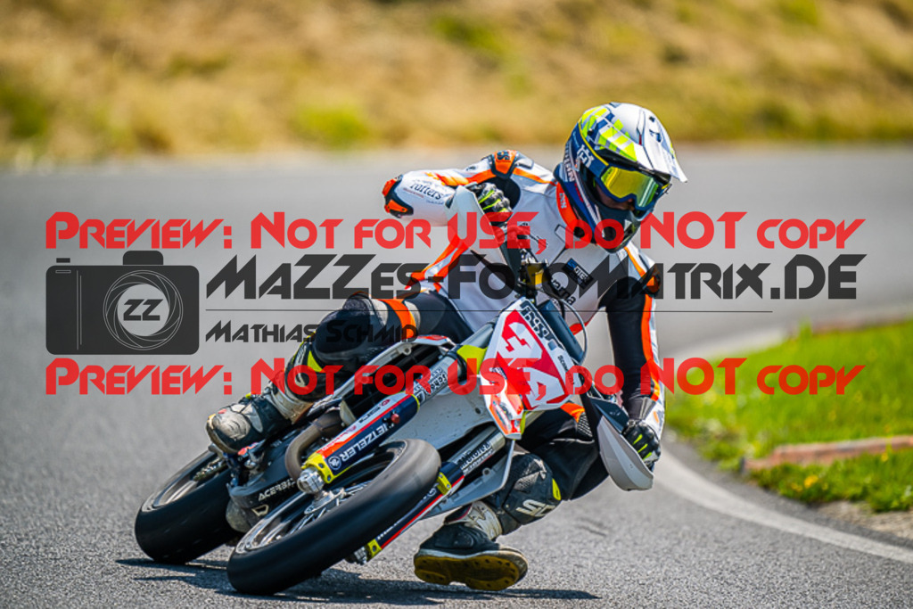 MaZZes_FotoMatrix_230528_2244 | S4