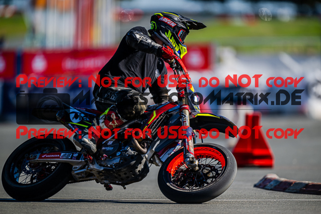 MaZZes_FotoMatrix_220903_1338 | S4