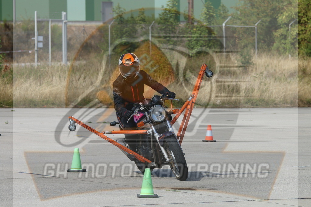 IMG_3612 | gh-motorradtraining-foto.de - Realisiert mit Pictrs.com