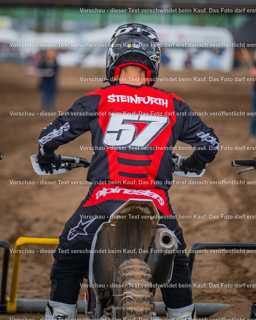 04_13_Bensdorf_MX1-2868 | Sportfotografin aus Berlin-Brandenburg mit Fokus auf Motocross. Ich halte deine sportliche Leistung und echte Emotionen auf und neben der Strecke professionell fest. Entdecke die Fotos von deinem Rennen und bestelle sie direkt hier im Shop.