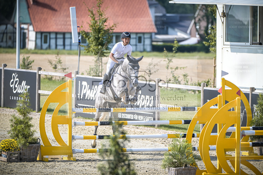 DOS_0507 | Entdecke hochwertige Reitturnierfotos von Foto Oger. Professionell, emotional und authentisch – jetzt Lieblingsmomente im Shop bestellen. - Realisiert mit Pictrs.com