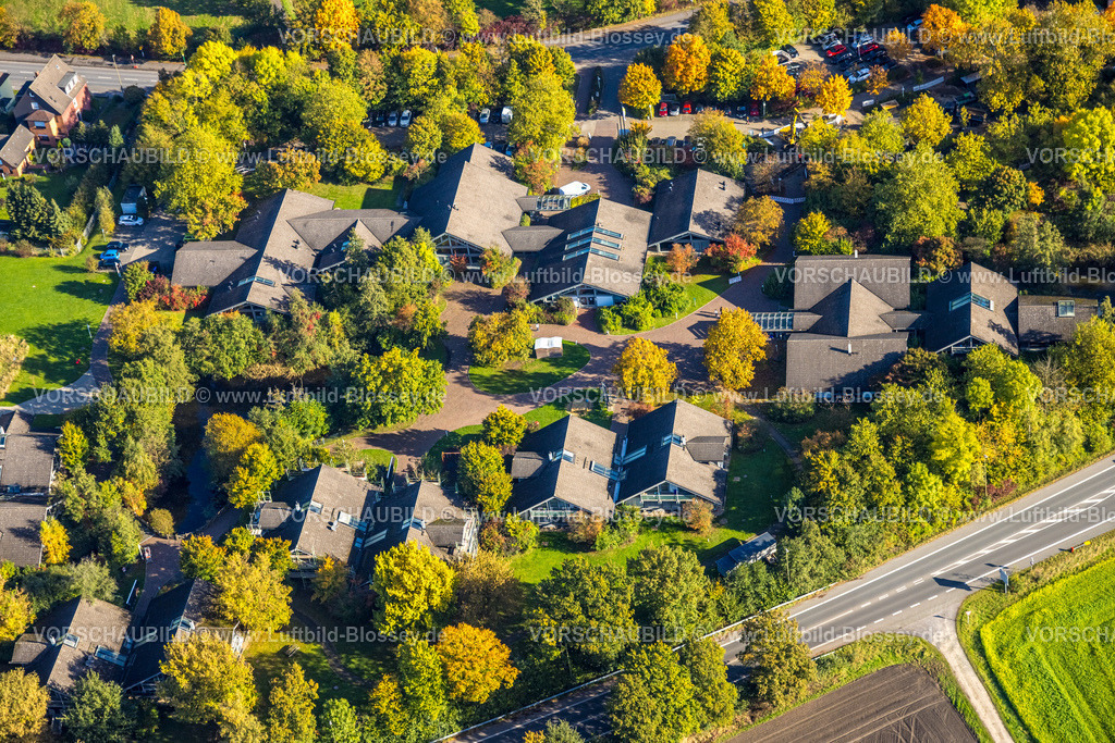 Hamm241007203 | Luftbild, Fortbildungszentrum Ahsepark Ausbildungszentrum, herbstliche Bäume, Stadtbezirk Rhynern, Hamm, Ruhrgebiet, Nordrhein-Westfalen, Deutschland