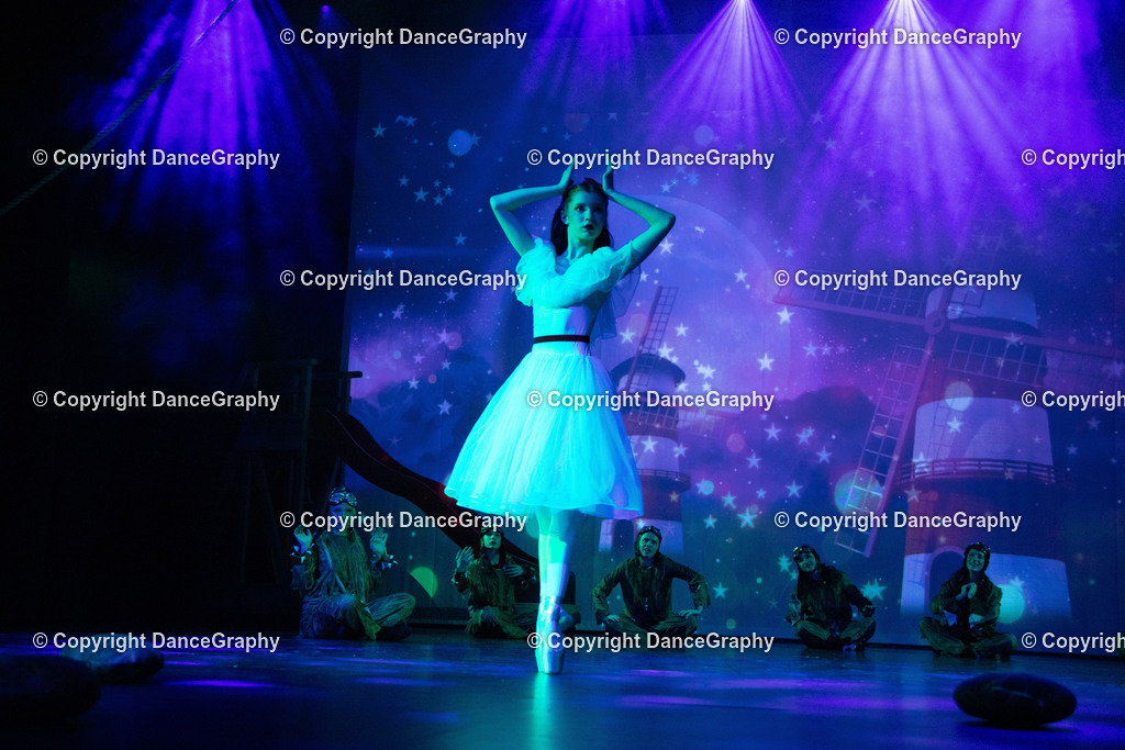 GPHY2928 | DanceGraphy - Realisiert mit Pictrs.com