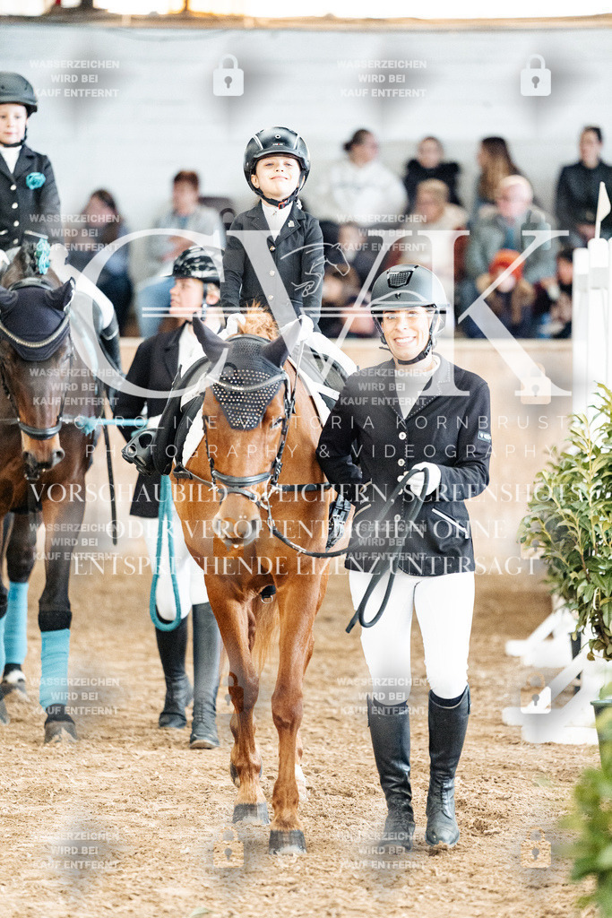 CK905637 | Turnierfotografie Pferdefotografie Trier Rheinland-Pfalz Pferdesport Reitsport Tierfotografie Sportfotografie Pferdevideo Pferdevideografie Equestrianvideography equestrianphotography  - Realized with Pictrs.com