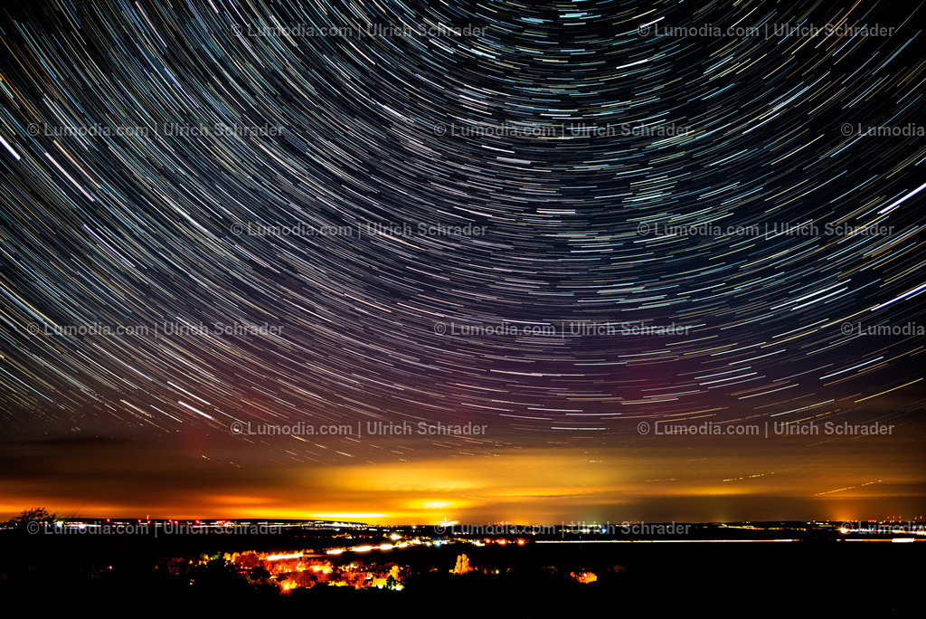 10049-13040 - Nächtliches Lichtspiel | Stockfoto und Bilderpool mit Bildmaterial aus Deutschland, dem Harz, Halberstadt, Quedlinburg, Wernigerode und weltweit. Qualitativ hochwertige und professionelle Fotos anschauen und kaufen. - Realisiert mit Pictrs.com