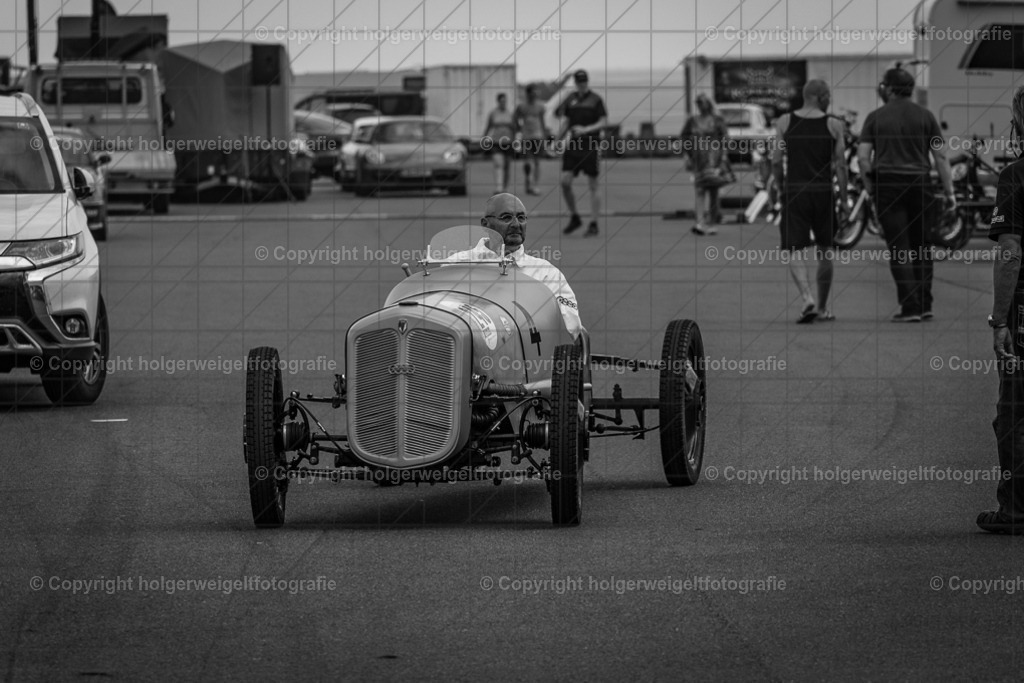 DKW F7 Racing Spezial | Foto vom 3. Classic Motor Weekend 18. - 20. August 2023 auf dem Flugplatz in Obermehler - Realisiert mit Pictrs.com