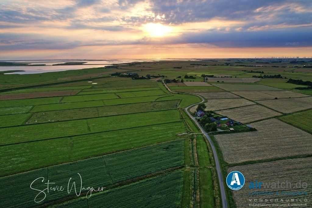 Luftbilder Hattstedtermarsch | Luftbilder, Nordsee, Nordfriesland, Hattstedtermarsch, Sterdebüll, Deichweg, Speckiweg, Seedeichgraben