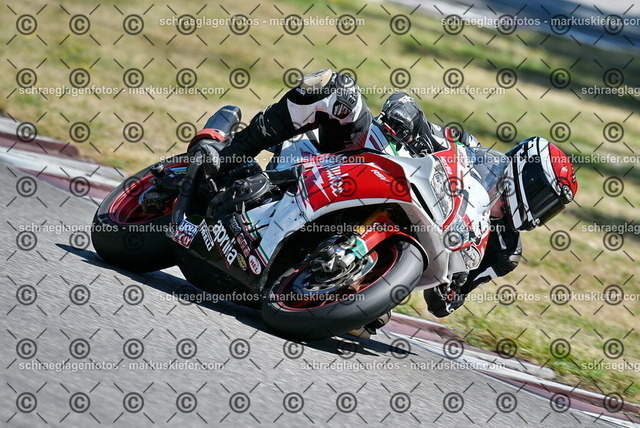 26bt04-0494 | markuskiefer.com - Realisiert mit Pictrs.com