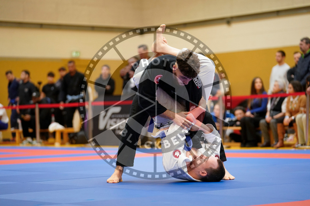 20240203PBB05279 | Fighters compete during the Brazilian Jiu-Jitsu Championship of the AJP Tour in Maintal by Frankfurt am Main, Germany, on February 2, 2024.