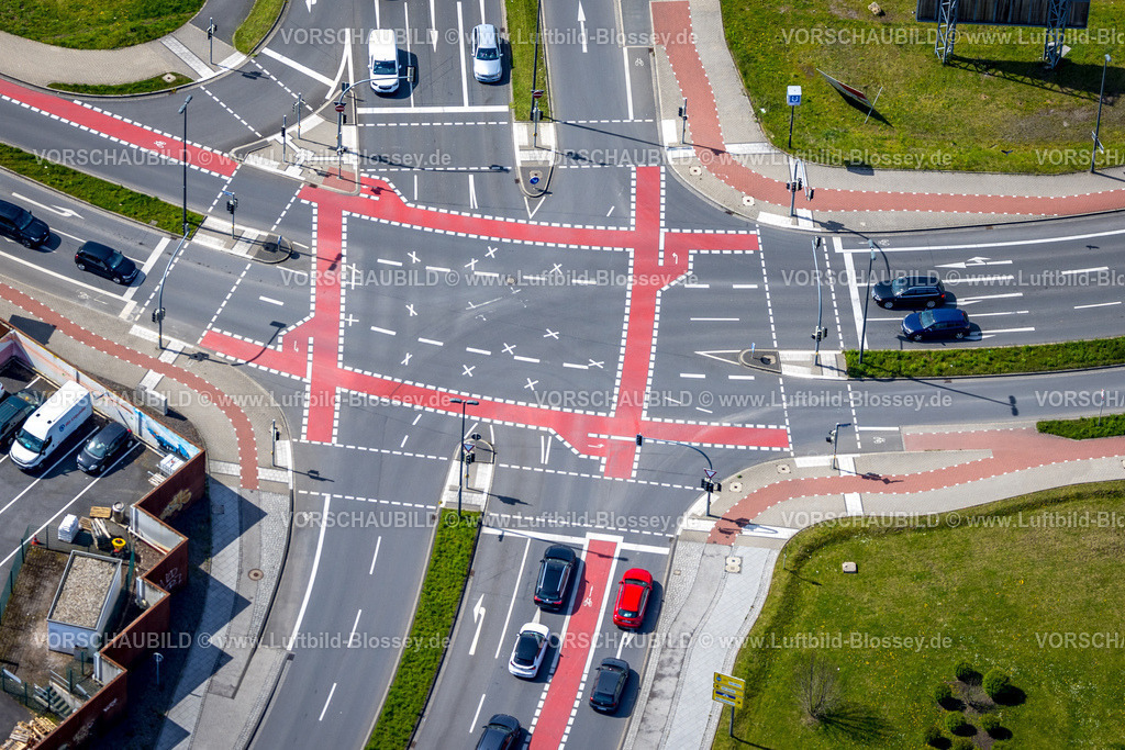 Dortmund230401888 | Luftbild, Straßenkreuzung mit roter Radwegmarkierung, Nortkirchenstraße und Konrad-Adenauer-Allee, Hörde, Dortmund, Ruhrgebiet, Nordrhein-Westfalen, Deutschland
