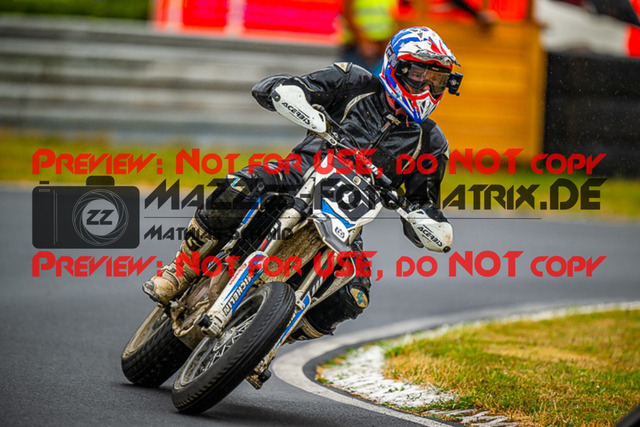 MaZZes_FotoMatrix_230701_2-319 | UE40