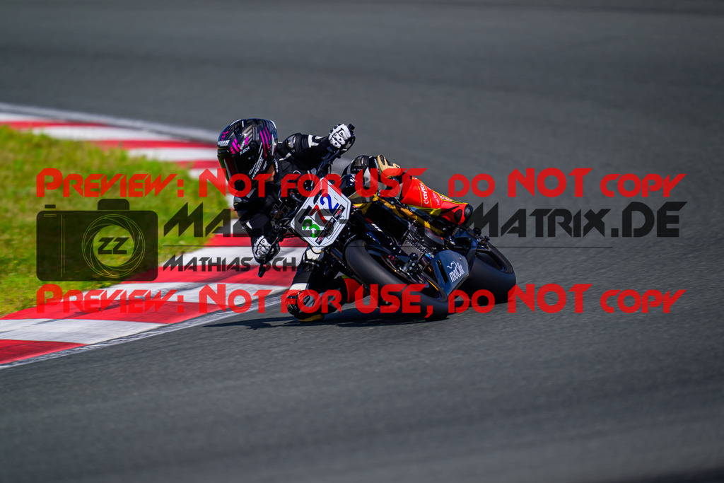 MaZZes_FotoMatrix_240725_6007705_5112 | ROT