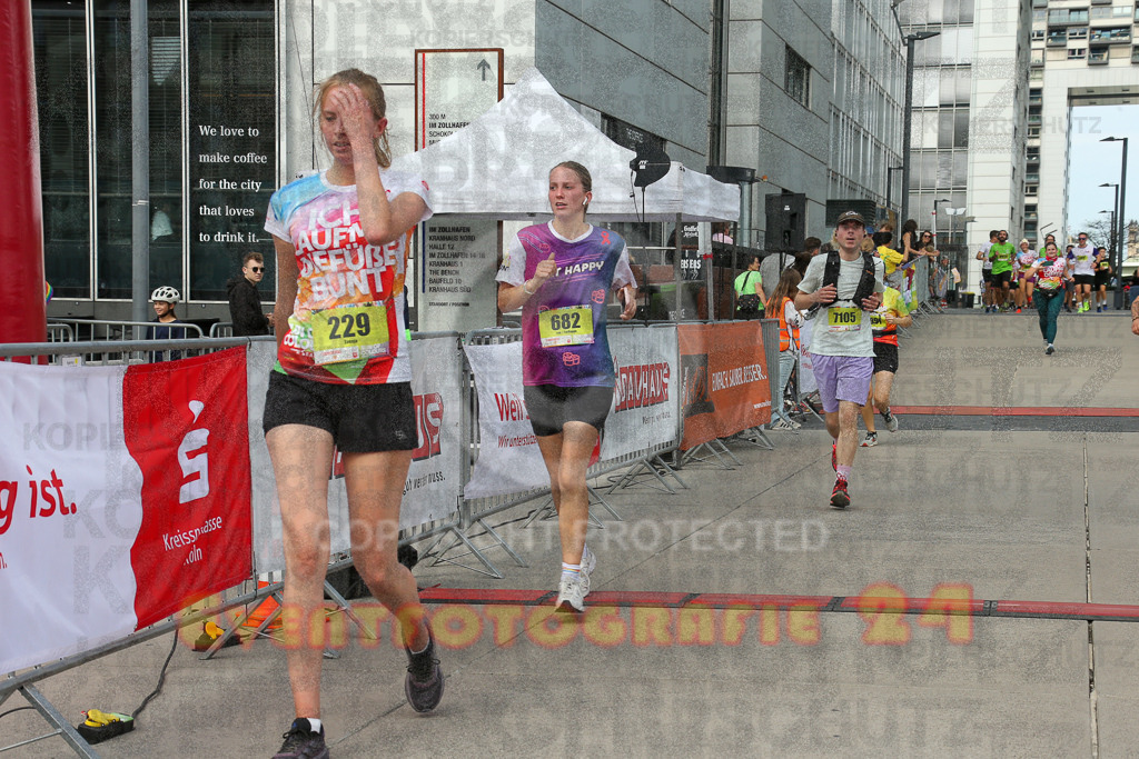 250920_1332_EX1_5371 | Sportfotografie im Rhein-Sieg Kreis, Köln, Bonn, NRW, Rheinland Pfalz, Hessen, etc. Unser Tätigkeitsfeld umfasst den Laufsport vom Volkslauf über den Marathon, Duathlon, Triathon bis zum Ultralauf wie Kölnpfad Ultra oder Schindertrail.