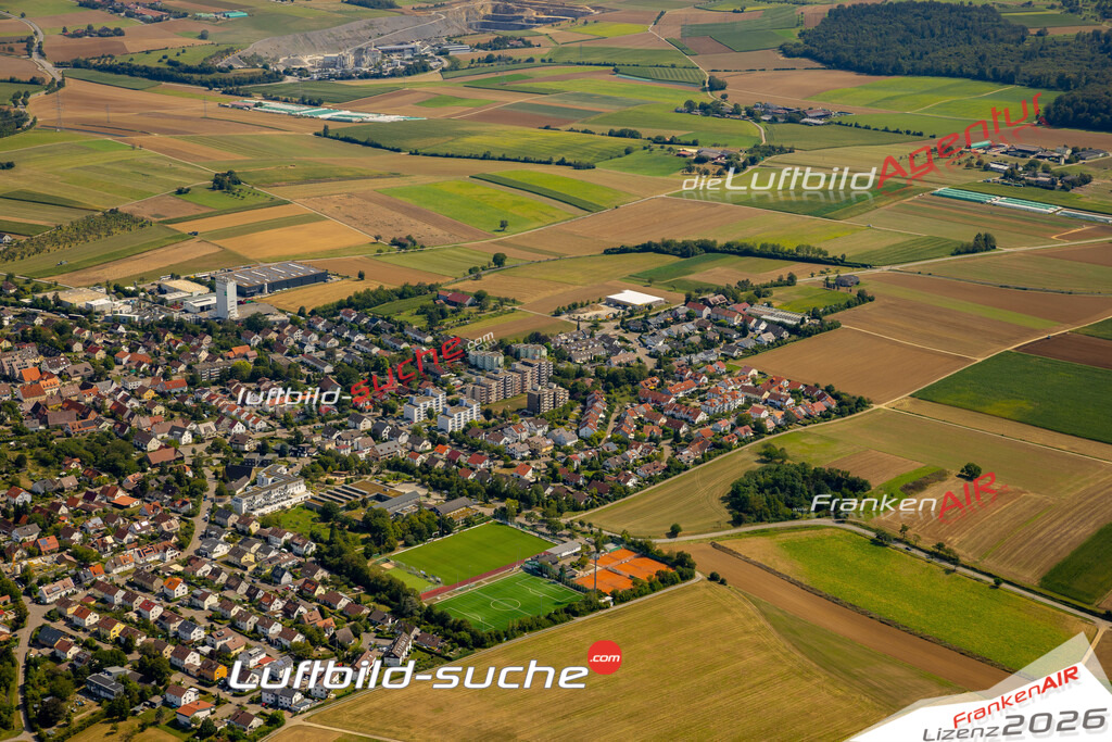 Das Luftbild zeigt : Heimerdingen Ditzingen - Die Luftaufnahme wurde 2024 vom UL-Flugzeug aus erstellt ( keine Drohne ) - Hochauflösende Luftaufnahme - Für grossformatige Ausdrucke geeignet. Die Geschenkidee !Mit Lizenz und Bildrechte bestellbar