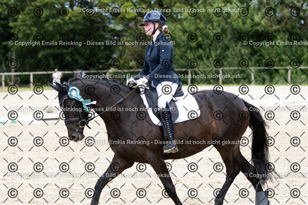 CL5A3762 | Emilia Reinking Fotografie - Realisiert mit Pictrs.com