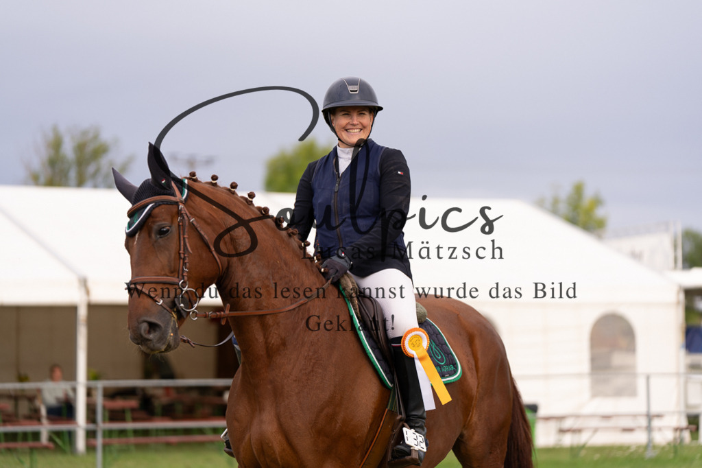 A7509888 | Turnier/Reitfotograf