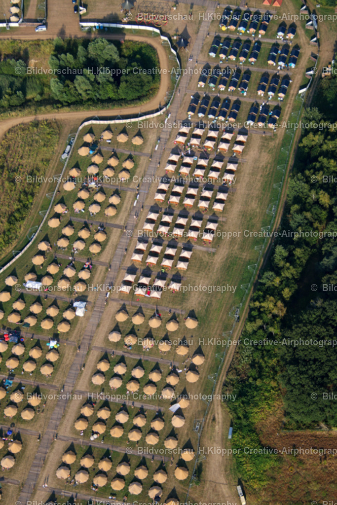 Weeze Parookaville 2022_ Creative_Airphotography H.Klöpper-6188 | Parookaville 2022 Weeze. Das größte Elektro Event Festival mit 220.000 Besucher.  - Realisiert mit Pictrs.com