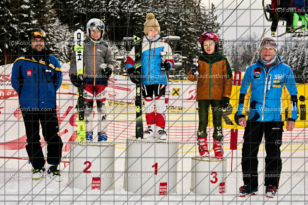 ALP5880_NOe-Kindervergleichskampf_Sieger U-X 1 | (C)FotoLois.com, Alois Spandl,  NÖ Kindervergleichskampf, SLALOM in Annaberg-Reidl in Zusammenarbeit von USC Lilienfeld und WSV Traisen, So 29. Jänner 2023.