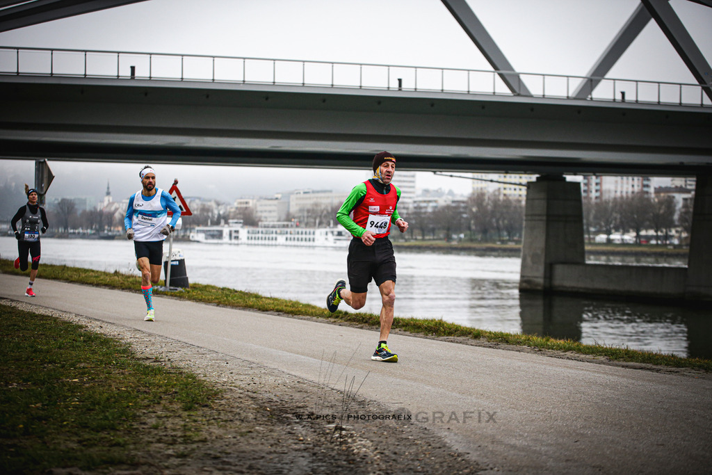 ..... | Linz, AUSTRIA,14. Dezember 25, ALOHA WINTERLAUF DEZEMBER 25 , Image shows: Photo: WAPICS / Andreas Willdoner