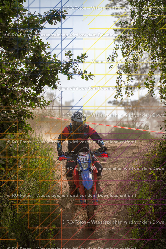 Niederwürzbach 4 Lauf-397 | Sportfotografie von RO-Fotos: Motorsport, Motocross, Enduro, Laufveranstaltungen und Triathlon. Professionelle Fotos von Sportlern und Events. - Realisiert mit Pictrs.com