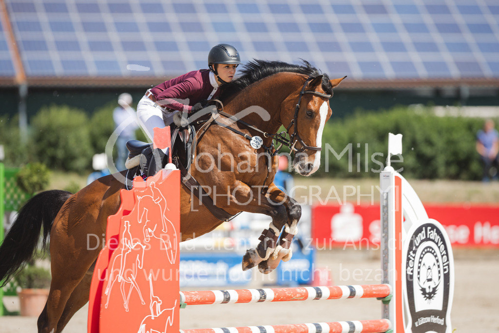 220612_LüPfSpTa_Stil-A2-340 | Lützower Pferdesporttage
Stilspringprüfung Kl.A** geschlossen
12.06.2022