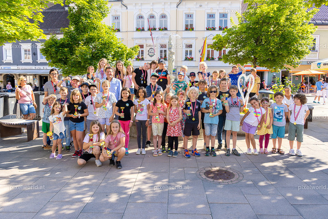 Kindertag 2024 | Bildershop von pixelworld.at - Realisiert mit Pictrs.com