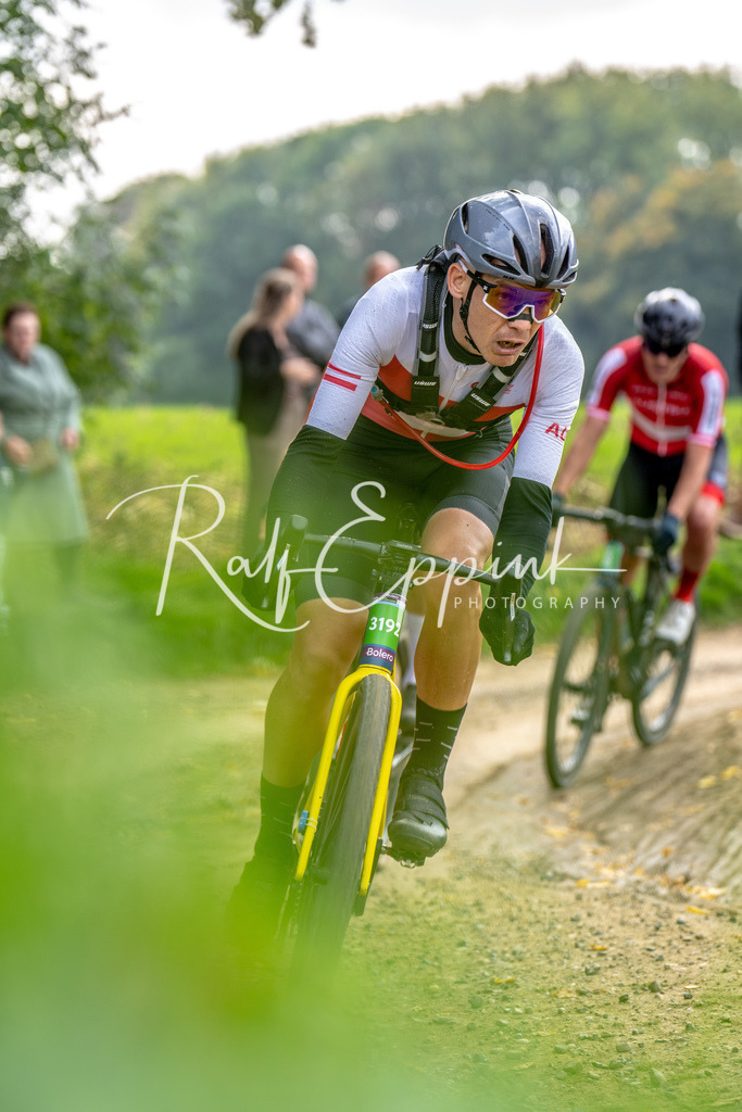 Ralf Eppink Photography 20251012_DSC03639 | Sportfotografie, Eventfotografie, Porträtfotografie, Radsport Fotograf, Triathlon Fotograf, Düsseldorf Fotograf, Köln Fotograf, Actionfotografie, Teamfotografie, Peoplefotografie, Business Portraits, Veranstaltungsfotografie, Reportagefotografie - Realisiert mit Pictrs.com